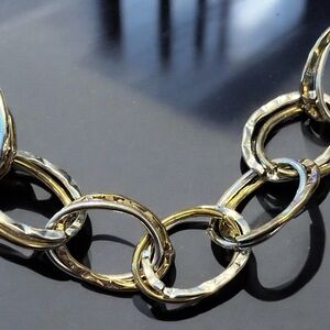 🔥 Gorgeous 2 Tone Gold Tone/ Silver Tone Necklace